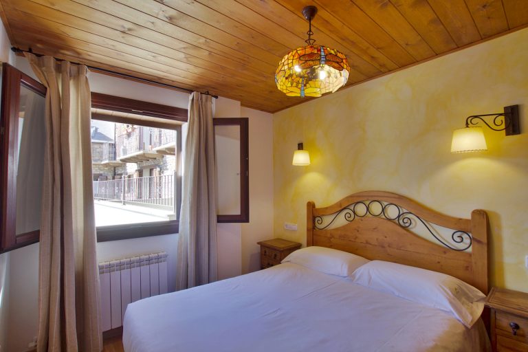 Gemena dormitori 2 pax